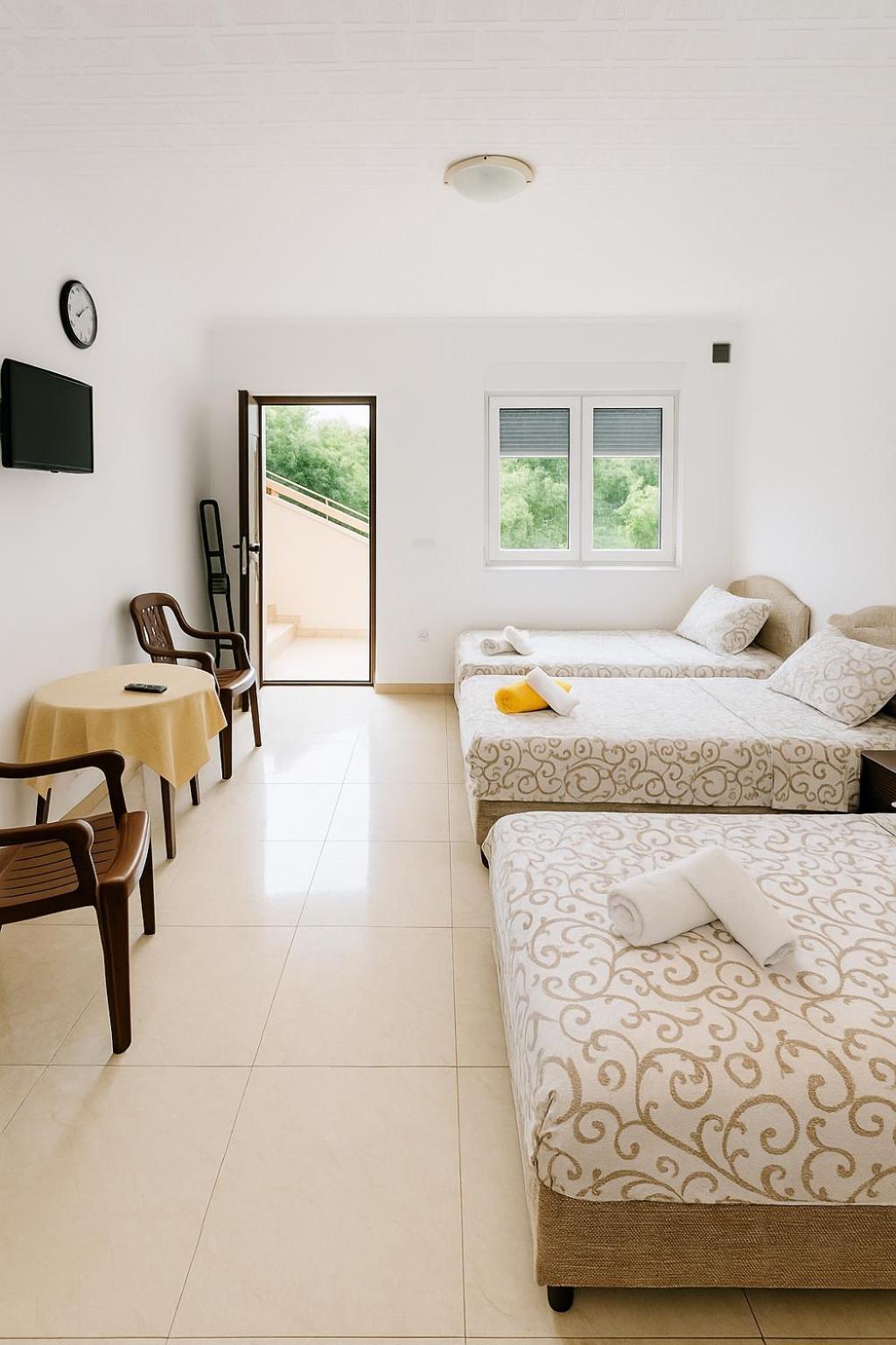 Apartments Lejla Добра-Вода Экстерьер фото